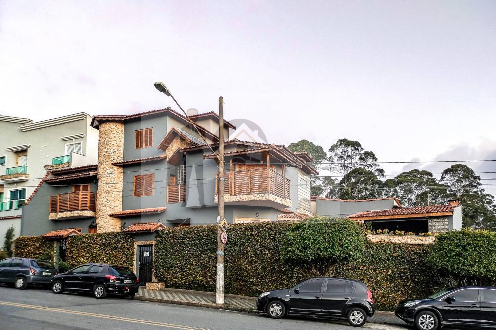 Sobrado Amplo em Sao Bernardo do Campo - SP - Douglas Nery - Consultor de investimentos em imóveis